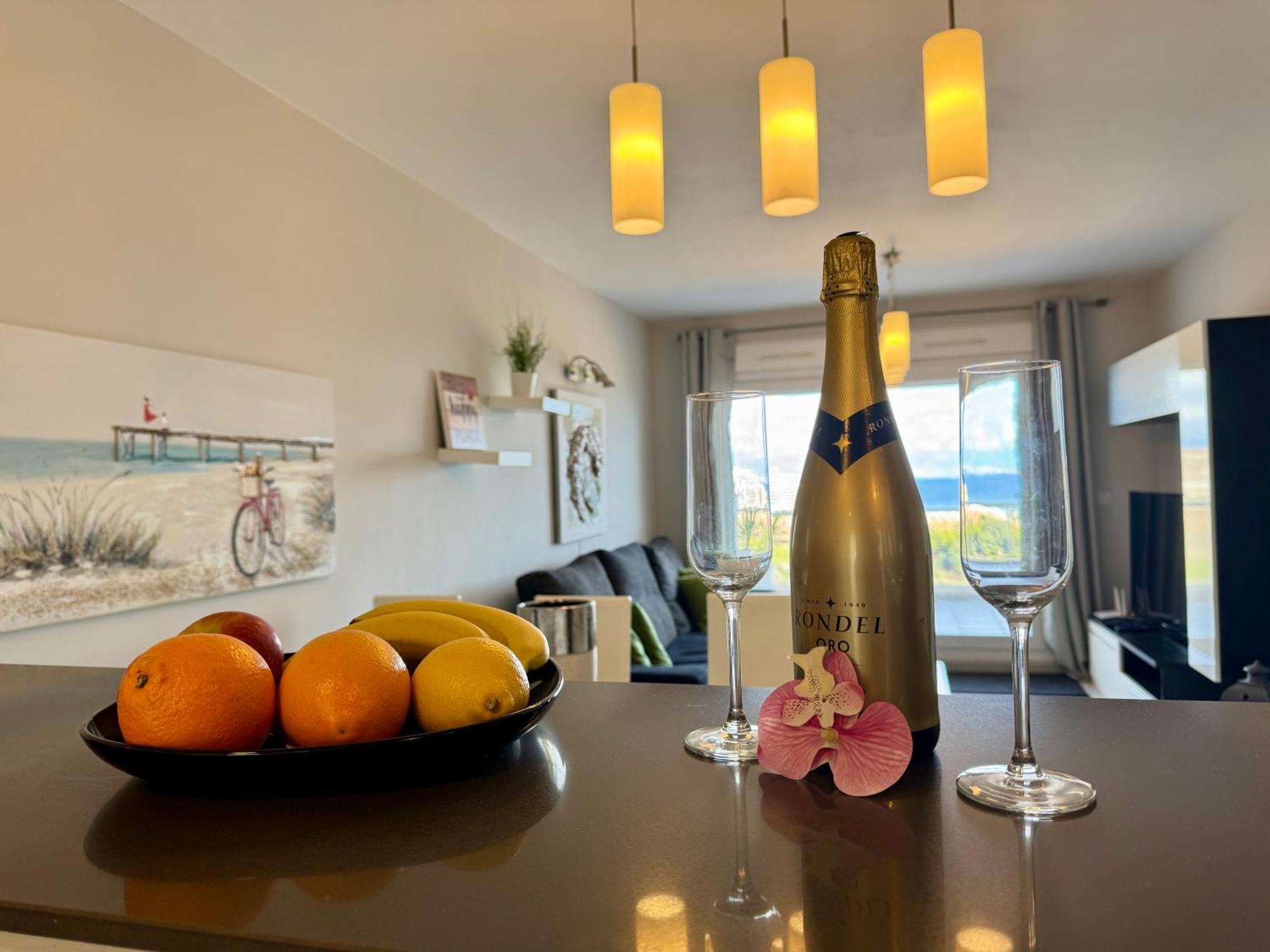 Nova Beach Paradise Apartment กราน อาลากันต์ ภายนอก รูปภาพ