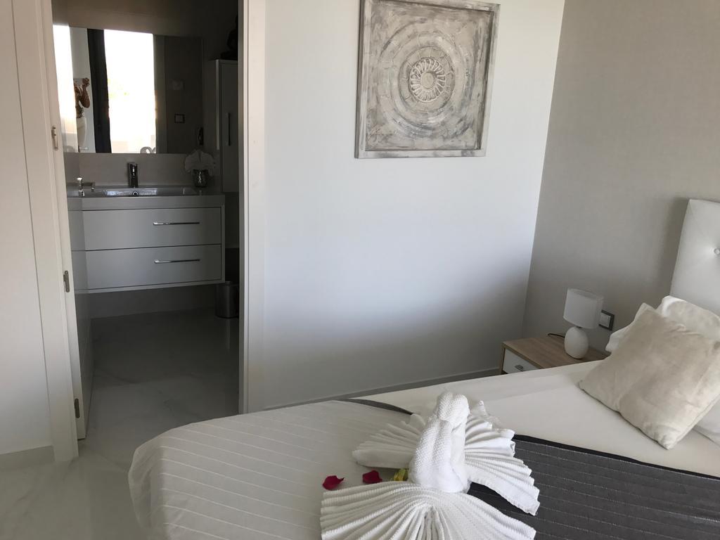 Nova Beach Paradise Apartment กราน อาลากันต์ ภายนอก รูปภาพ